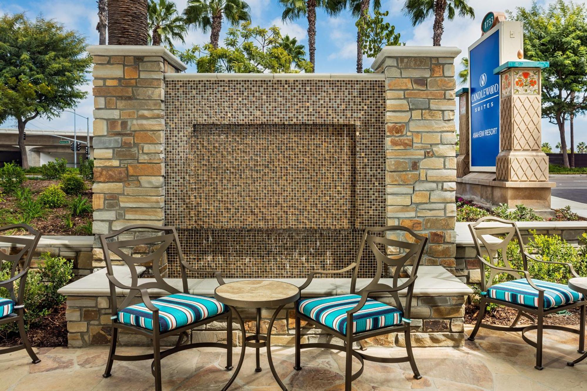 Candlewood Suites Anaheim - Resort Area By Ihg Exteriör bild