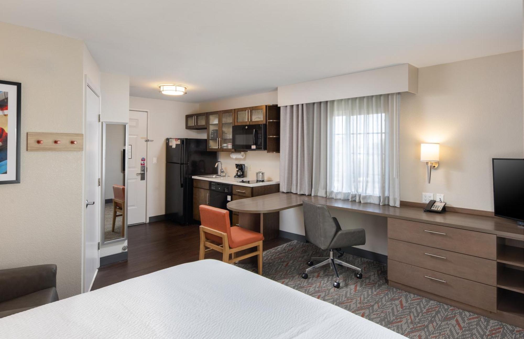 Candlewood Suites Anaheim - Resort Area By Ihg Exteriör bild